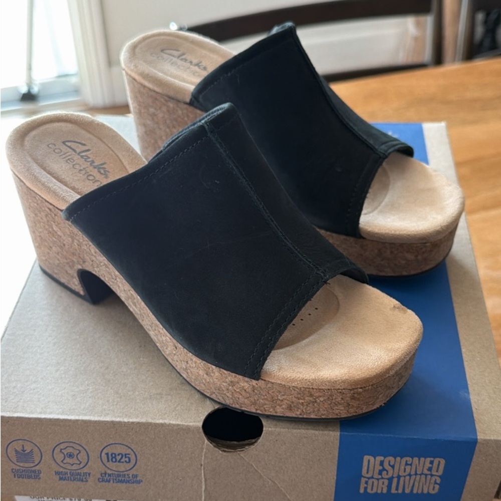 Clarks Black and Tan Wedge Mules